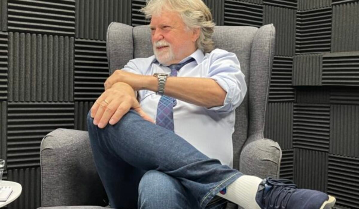 17213_img_3240-640x420.jpg Teraz je ten správny čas na zmenu ústavy, tvrdí Jarjabek. Takáto kríza tu od druhej svetovej vojny ešte nebola – VIDEO