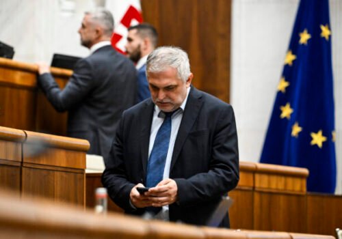 Národný mediálny úrad by mal podľa Romana Michelka riešiť aj problematiku sociálnych sietí