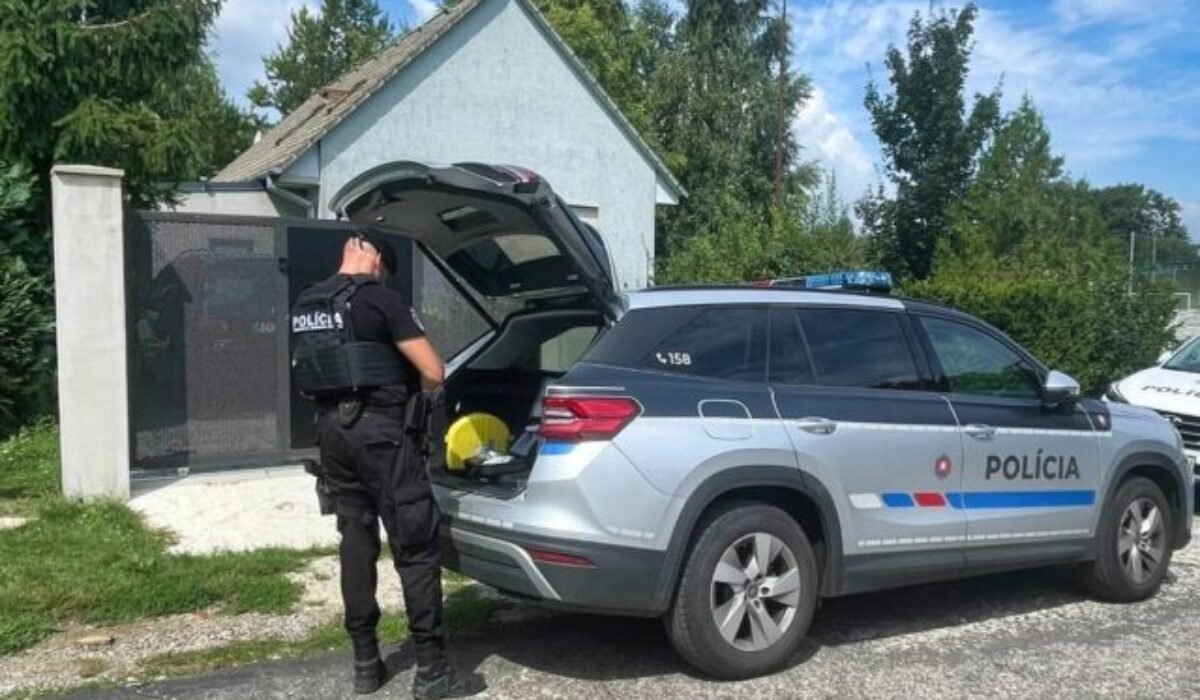 Polícia vyšetruje streľbu v obci Lukáčovce, podozrivú osobu už zadržali