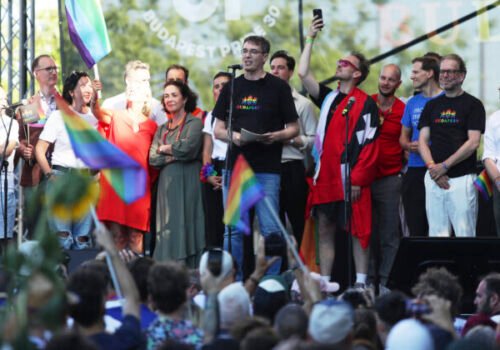 Primátora Budapešti vypočúvala polícia pre spoluorganizovanie Dúhového pochodu