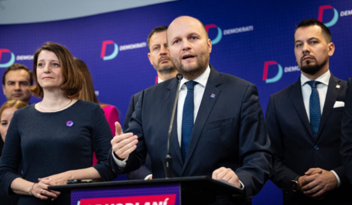 Demokrati schválili svoju novú programovú líniu, Hlboká orba má byť poctivá obnova Slovenska