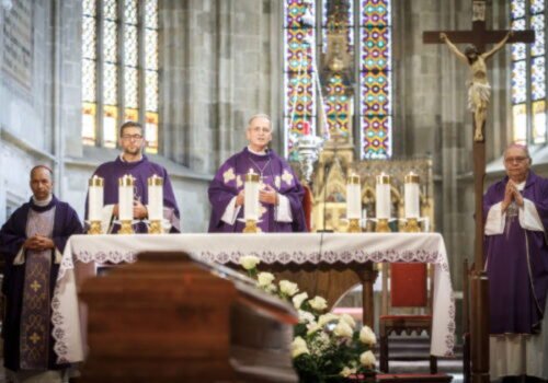 Od smrti kardinála Jozefa Tomka uplynuli tri roky. „Bol by to bol aj veľký pápež,“ spomína jeho spolupracovník