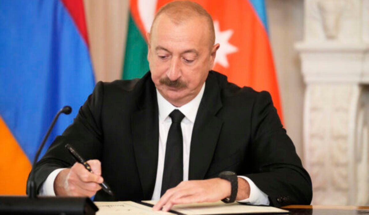 Azerbajdžan poskytol Ukrajine pomoc 2 milióny dolárov, uvažuje aj o dodávkach zbraní