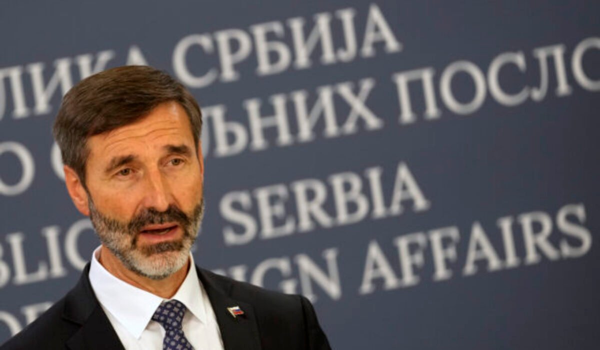 Blanárovo ministerstvo odmieta politizáciu Slovenských národných slávností v Báčskom Petrovci