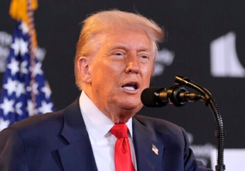 Ak Rusko nezastaví vojnu na Ukrajine, bude čeliť veľmi vážnym následkom, vyhlásil Trump