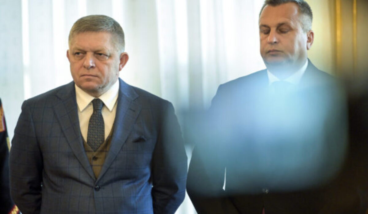 SNS navrhuje redukciu vyšších územných celkov, Slovensko by tvorili len štyri regióny