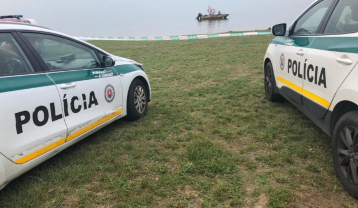 Tragédia na juhu Slovenska. Pri kúpaní prišli o život matka s dcérou, záchranári im už nedokázali pomôcť