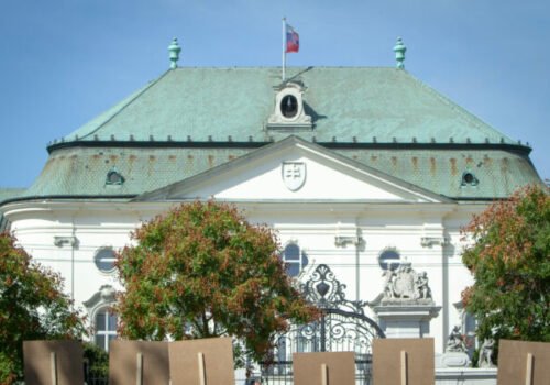 Predstavitelia Benátskej komisie prídu diskutovať o fungovaní mimovládok a tiež o zmenách ústavy