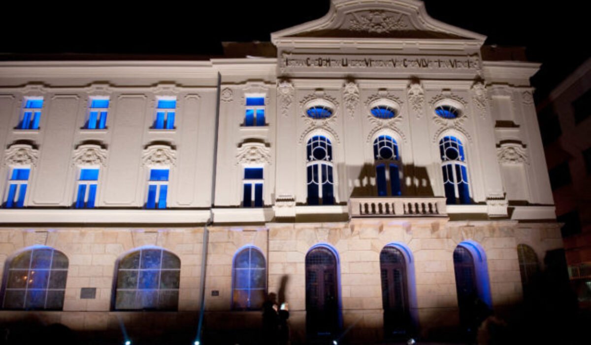 Divadlo Jána Palárika sa rozsvieti vo farbách Ukrajiny, v Trnave si tak pripomenú Deň nezávislosti Ukrajiny