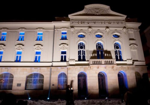 Divadlo Jána Palárika sa rozsvieti vo farbách Ukrajiny, v Trnave si tak pripomenú Deň nezávislosti Ukrajiny