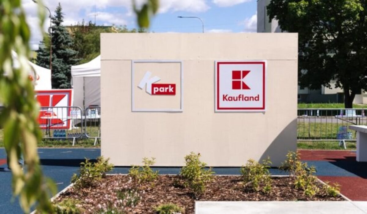 21695_foto-2--640x420.jpg Kaufland, ktorý oslavuje 25 rokov, priniesol na Slovensko už 25 K Parkov: jubilejný otvoril v Partizánskom