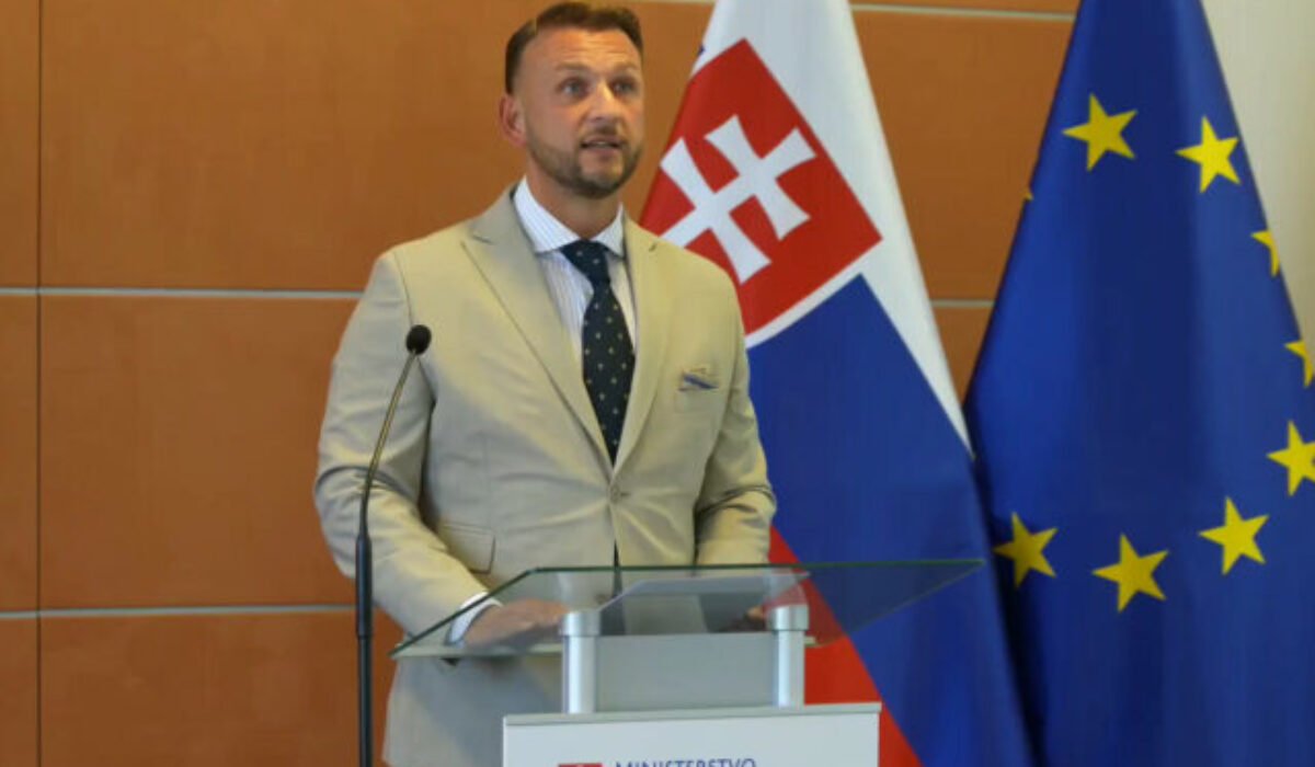 Za prvý nákup výpočtovej techniky zaplatí ministerstvo vnútra takmer 4,67 milióna eur – VIDEO