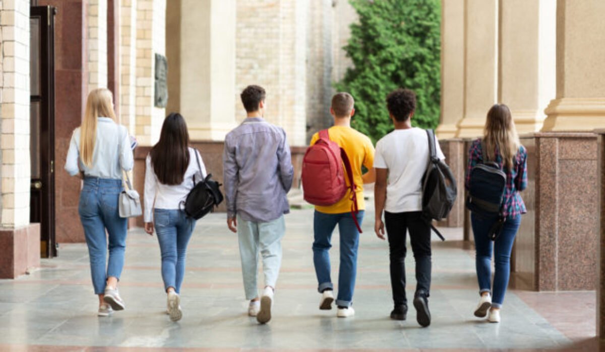 Študenti, ktorí chcú pracovať vo verejnom sektore, majú podľa výskumu väčšie sklony k podvádzaniu