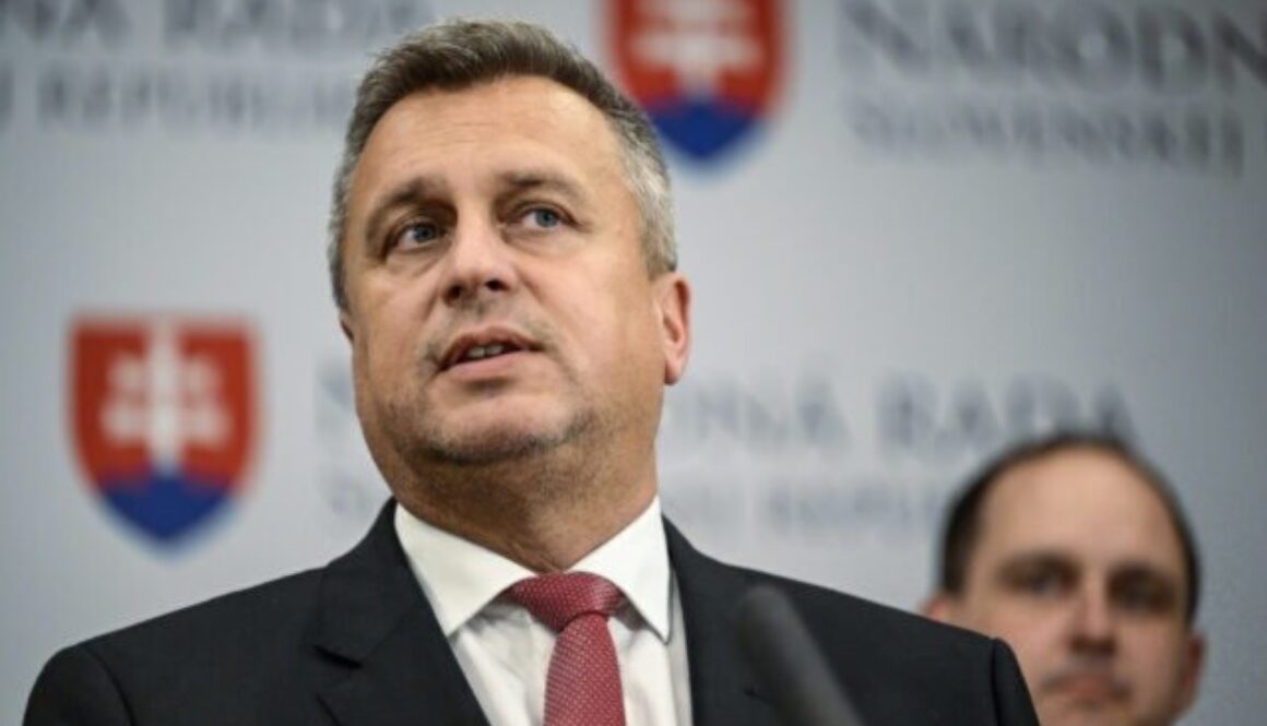 Danko si myslí, že Pellegriniho plat v sume 18-tisíc eur je veľký
