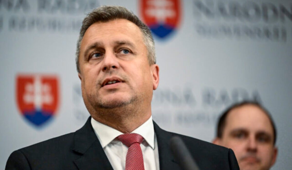 Danko si myslí, že Pellegriniho plat v sume 18-tisíc eur je veľký