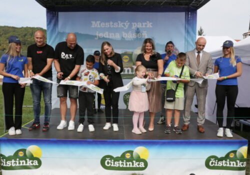 Snina má vďaka projektu Čistinky nový multifunkčný park, je navrhnutý pre všetky vekové skupiny – FOTO