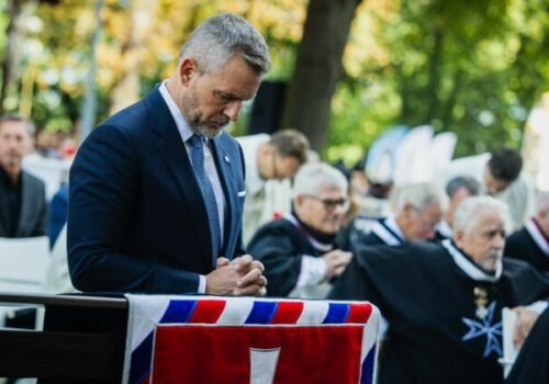 Národná púť v Šaštíne vyvrcholila svätou omšou, zúčastnil sa aj prezident Pellegrini – FOTO