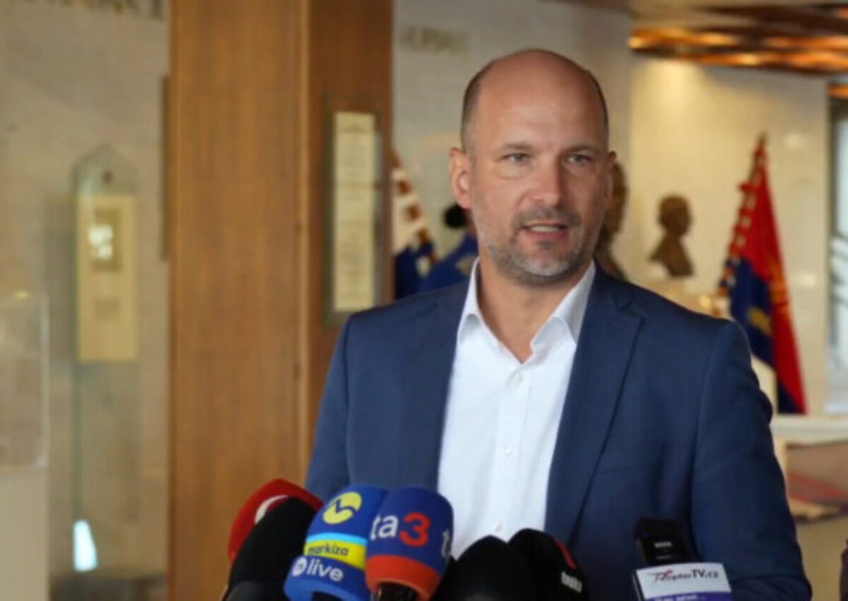 Opozícia odmieta Pellegriniho plán na zavedenie stavu ohrozenia, varuje pred strašením občanov a zneužitím moci – VIDEO