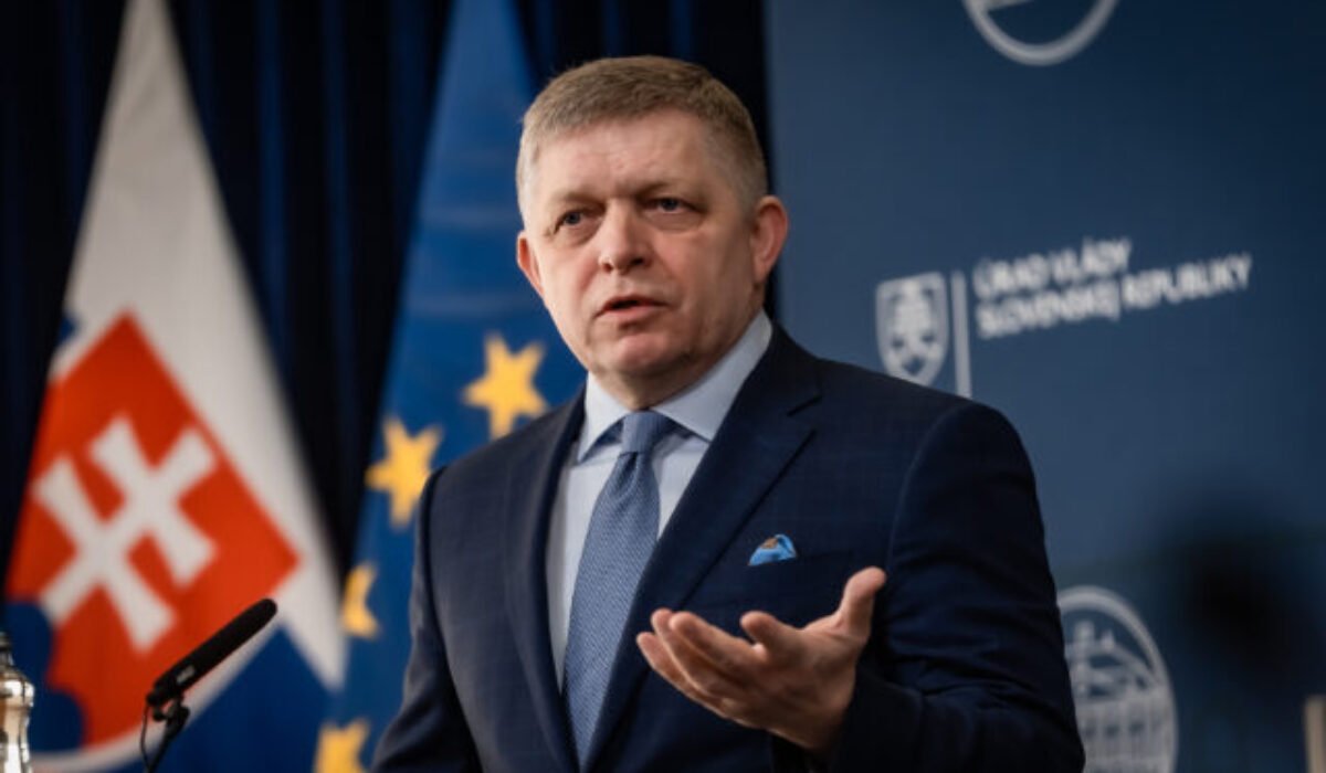 Fico prehovoril o snahách prekaziť samit Trumpa a Putina, EÚ sa podla neho zmenila na vojnový kabinet