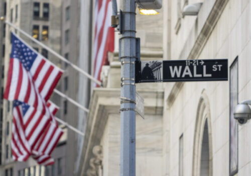 Americké akciové trhy stúpli vďaka tomu, že inflácia je v súlade s očakávaniami