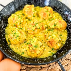 saffraan-eieren-een-spaanse-delicatesse-2025-08-30-152442 Šafránové vajcia: Španielska delikatesa