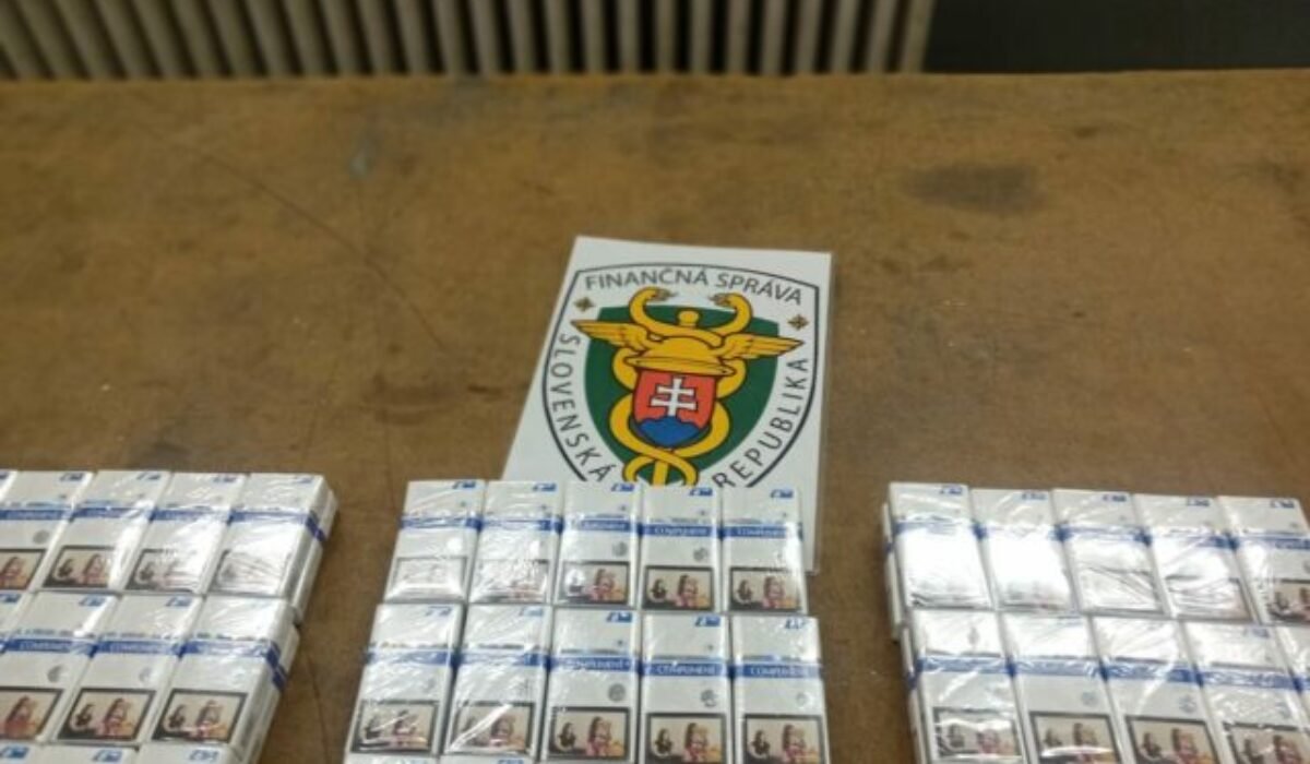 Colníci na východnej hranici odhalili tisíce cigariet aj stovky litrov alkoholu – FOTO