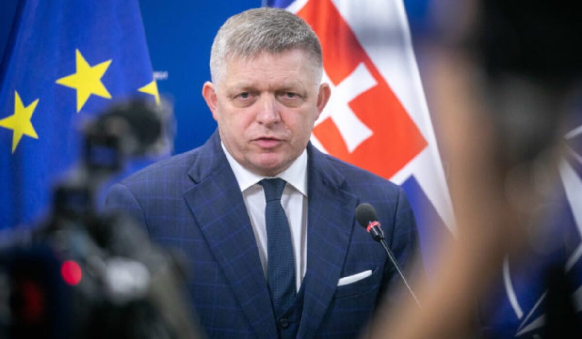 Vojna na Ukrajine nie je podľa Fica našou vojnou. Ak chú ľudia premiéra vojny, musia si zvoliť iného Vojna na Ukrajine nie je podľa Fica našou vojnou. Ak chú ľudia premiéra vojny, musia si zvoliť iného