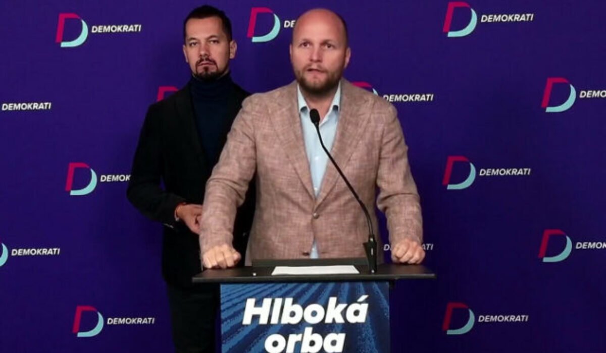 Naď tvrdí, že Oskar Rózsa smeruje na ministerstvo obrany a pýta sa, či ďalší budú Bombic alebo mladý Sulík – VIDEO
