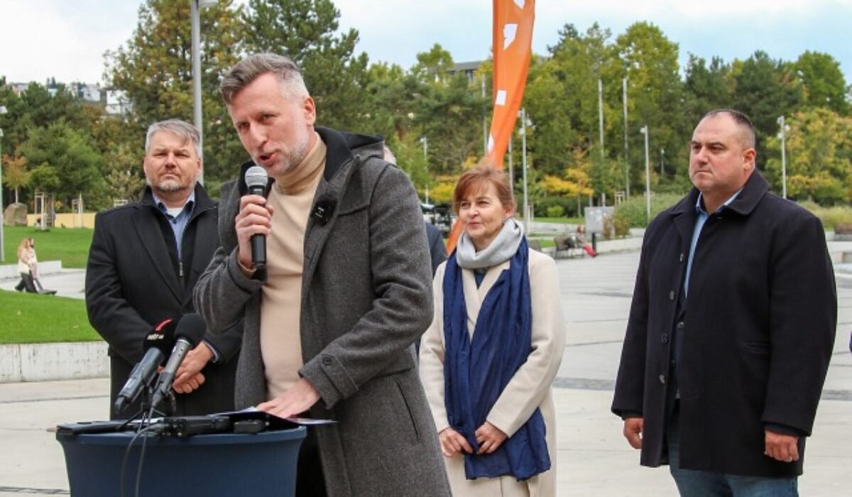 Vallo vtiahol Bratislavu do pyramídovej hry, mesto podľa Winklera od jari funguje na dlh – VIDEO