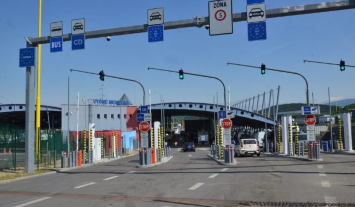 Slovensko postupne zavedie systém vstup‑výstup, kontroly môžu špeciálne na hraniciach trvať dlhšie
