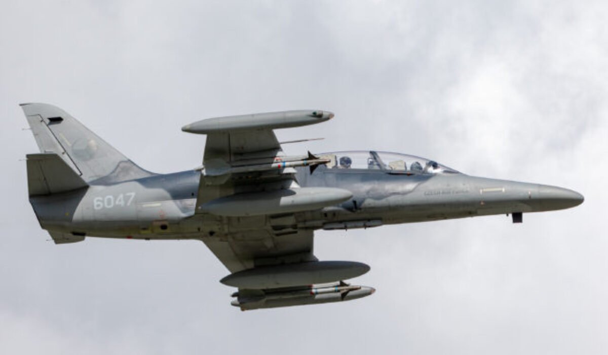 Namiesto F-35 Albatrosy, Okamurov expert načrtol vízie pre českú armádu