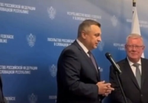 Ruský veľvyslanec Bratčikov končí vo funkcii, Danko mu venoval slová o priateľstve a otvorených dverách – VIDEO