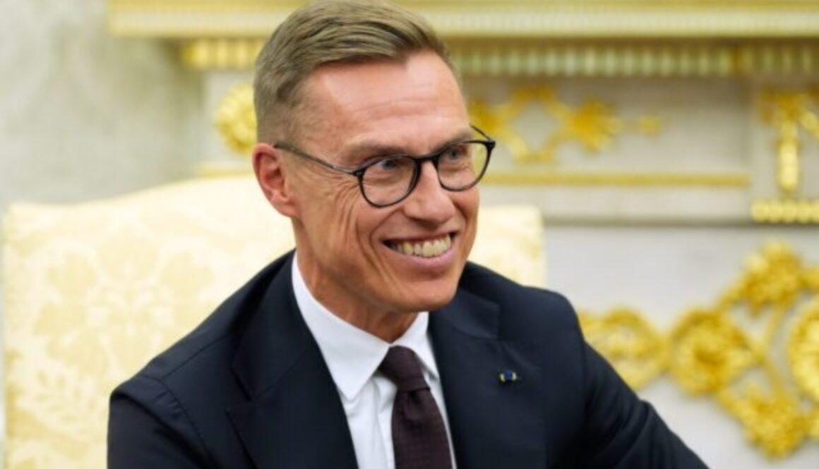 Rusko musí k rokovaniu donútiť bič, hovorí fínsky prezident