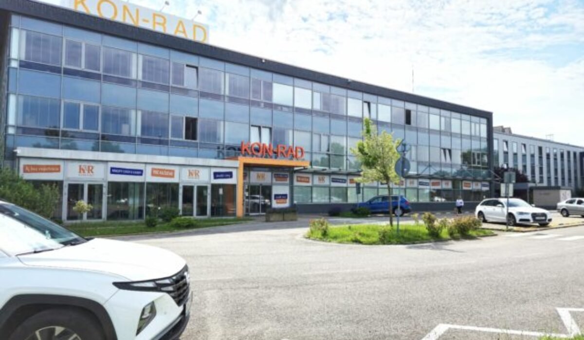 27499_budova_konrad-640x420.jpg KON-RAD rozširuje portfólio o donášku čerstvého ovocia a zeleniny