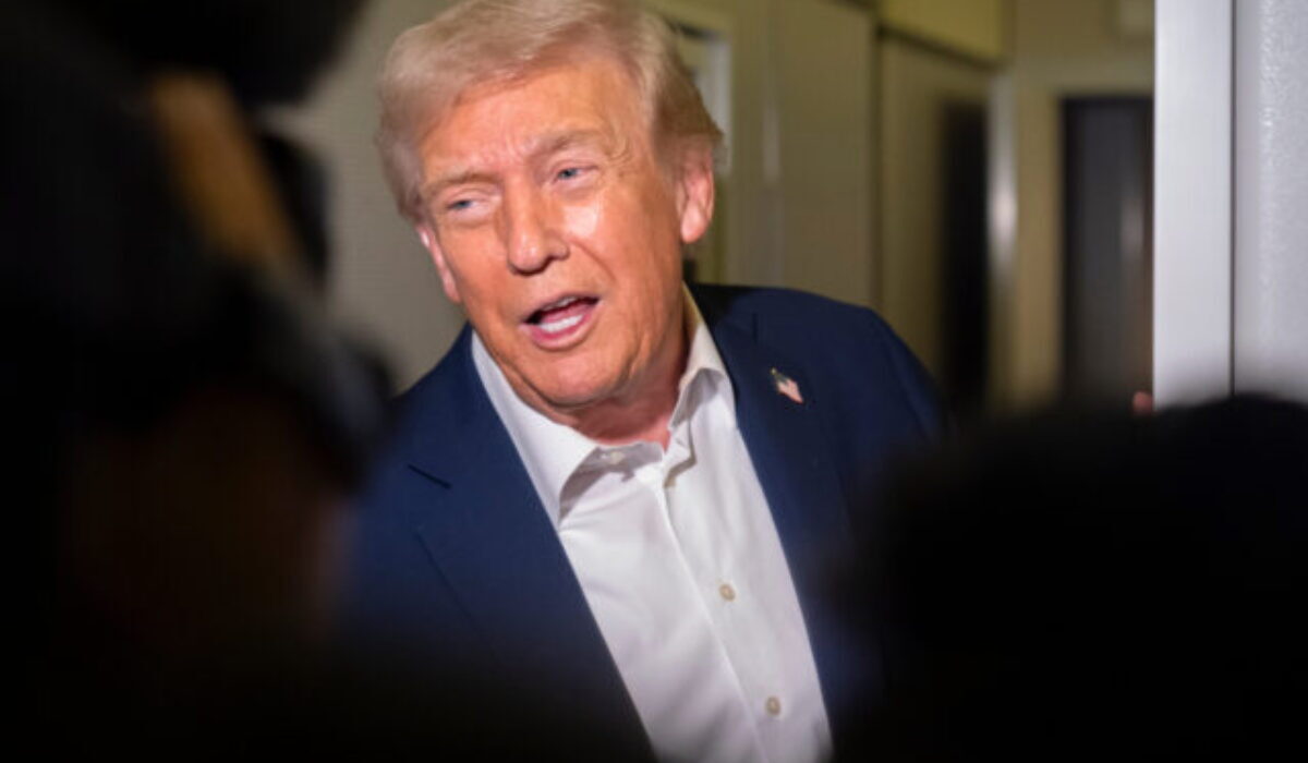 Severná Kórea je „akýmsi jadrovým štátom“, vyhlásil Trump počas cesty na summit v Ázii
