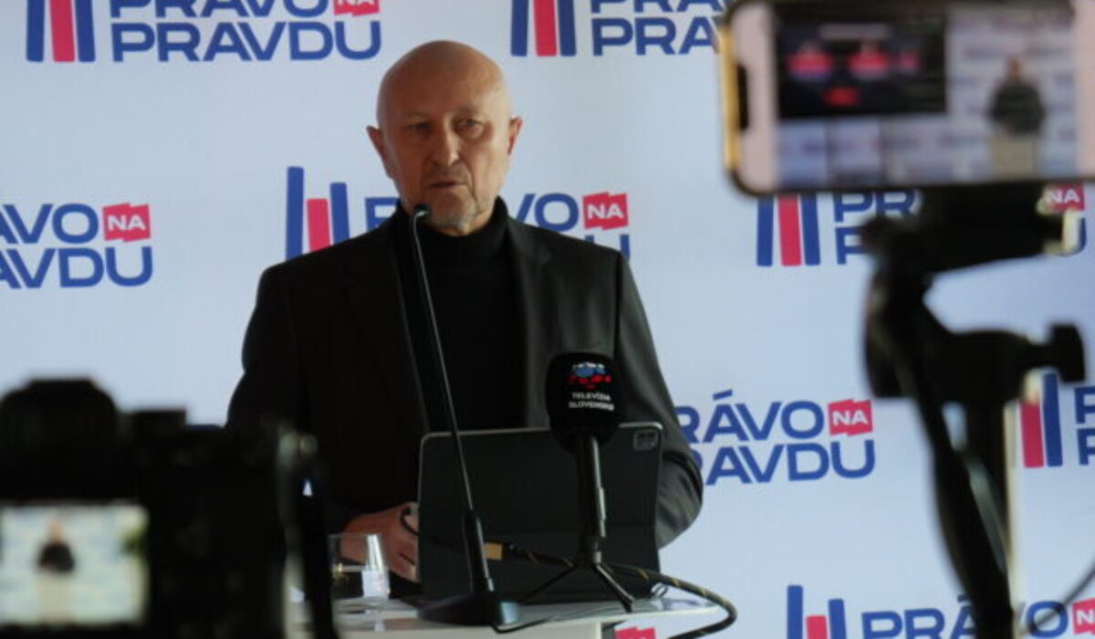 Strana Zoroslava Kollára vstupuje do politiky s jasným mottom: „Slovensko na prvom mieste“ – VIDEO, FOTO