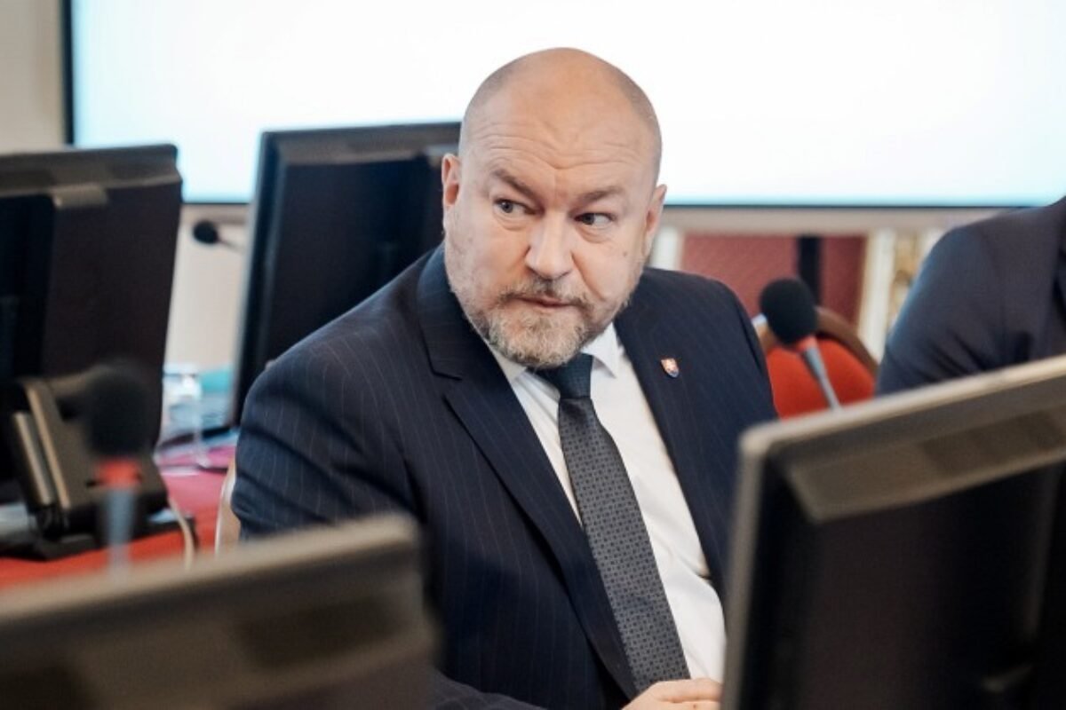 Huliakovo ministerstvo podporilo pohyb seniorov, Jednota dôchodcov získala 120-tisíc eur