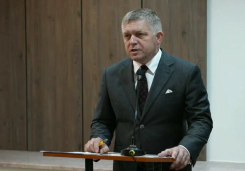 Ficova vláda zasadala vo Višňovom, Žilina a Bytča získajú viac ako 1,8 milióna eur na podporu regiónu – VIDEO