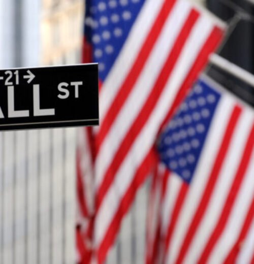 Americké akciové trhy klesli