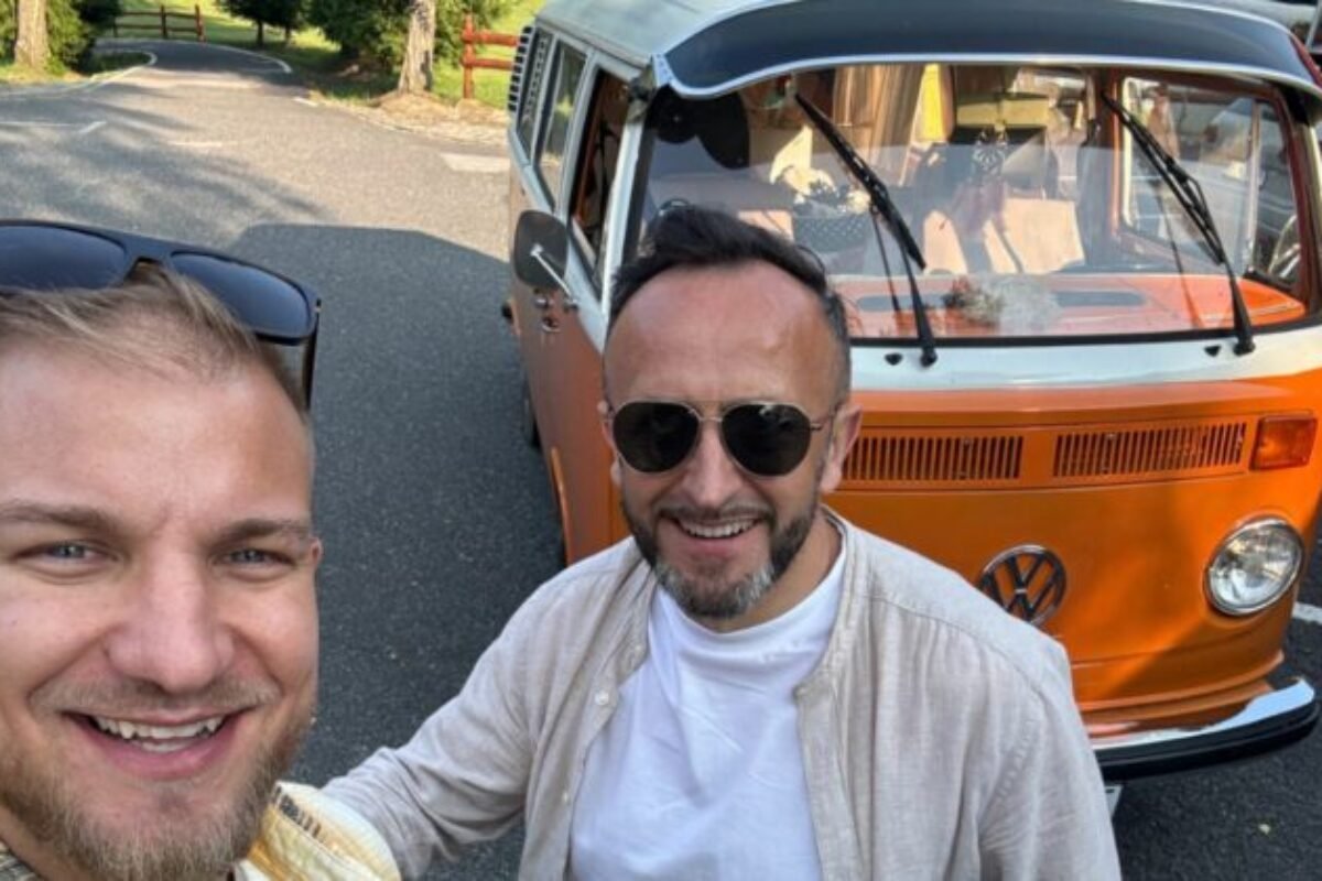 Lukáš Adamec v novembri vyráža na Všade Doma Tour, predstaví sa v siedmich slovenských mestách – VIDEO, FOTO