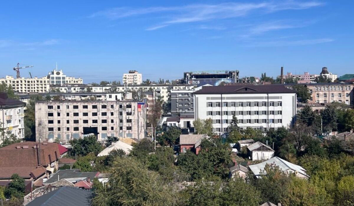 IMG_0093 Mariupol – mesto zničené ruskou armádou alebo ukrajinskou okupáciou?