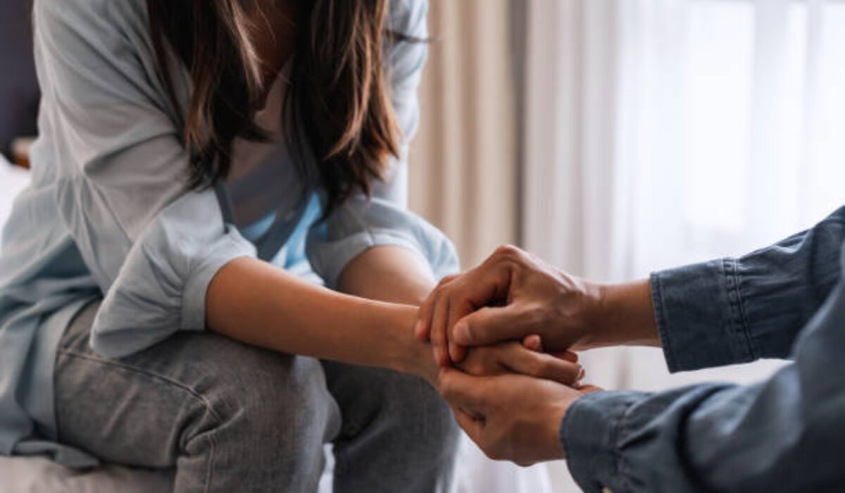 Ako zvládnuť smútok vo vzťahu: keď sa srdcia učia znova dýchať