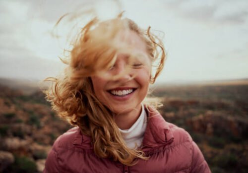 🌸 Nedokonalosť je nová krása: Ako prijať seba bez filtra