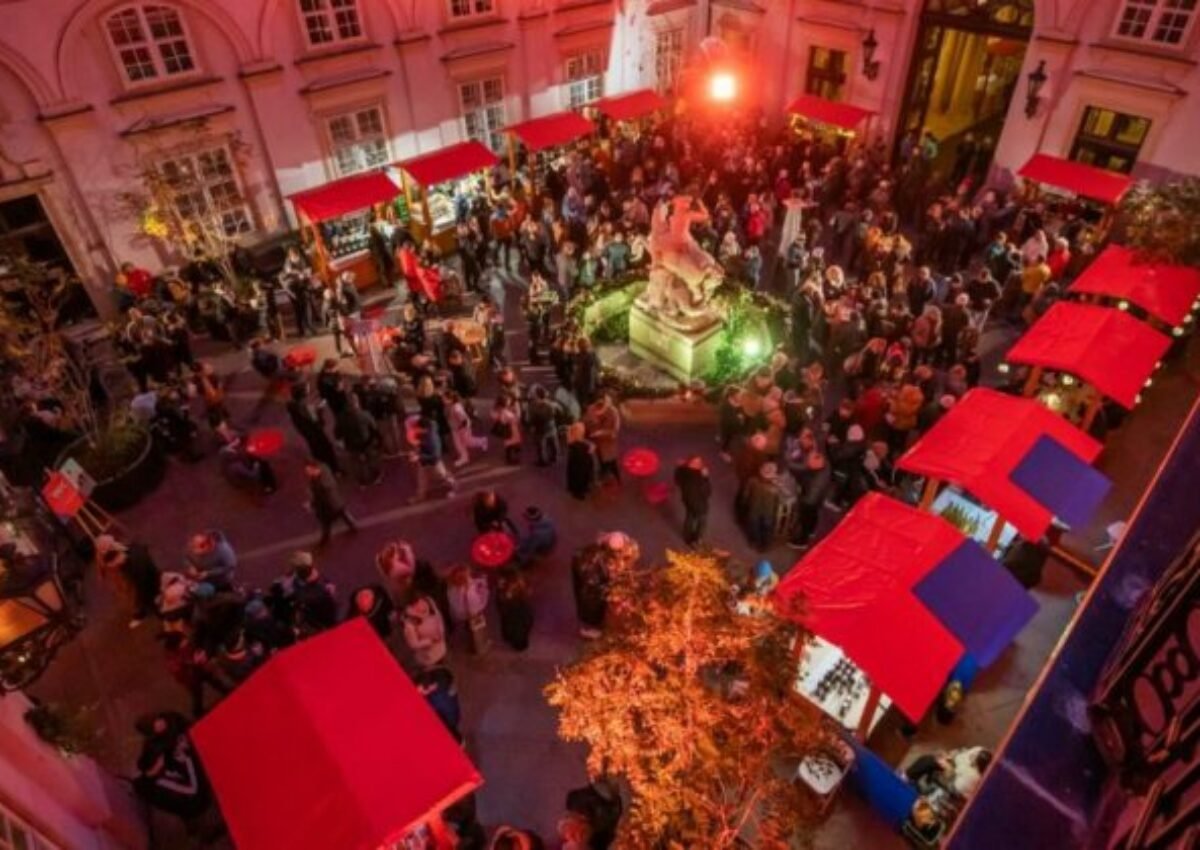Bratislava opäť ožije vôňou vína, populárny festival sa vracia na nádvorie Primaciálneho paláca – FOTO