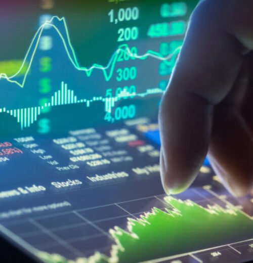 28203_gettyimages-641607690-640x420.jpg Ázijské akciové trhy v pondelok vzrástli