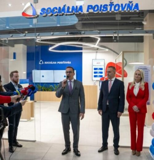 28280_574582858_1152220950343922_4097719572974604442_n-640x420.jpg Sociálna poisťovňa otvára nové klientské centrum v Nitre, bude dostupné aj cez víkend – FOTO