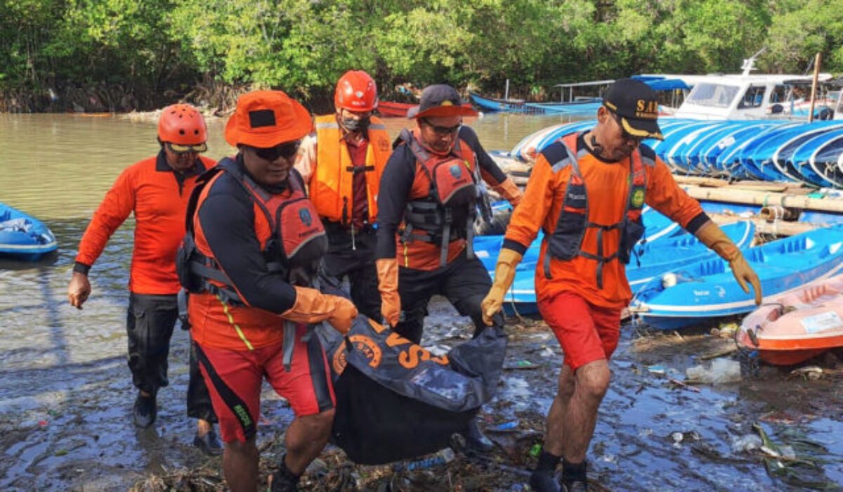 28300_indonesia_flash_floods_77037-640x420.jpg Záplavy v Indonézii zabili najmenej 15 ľudí