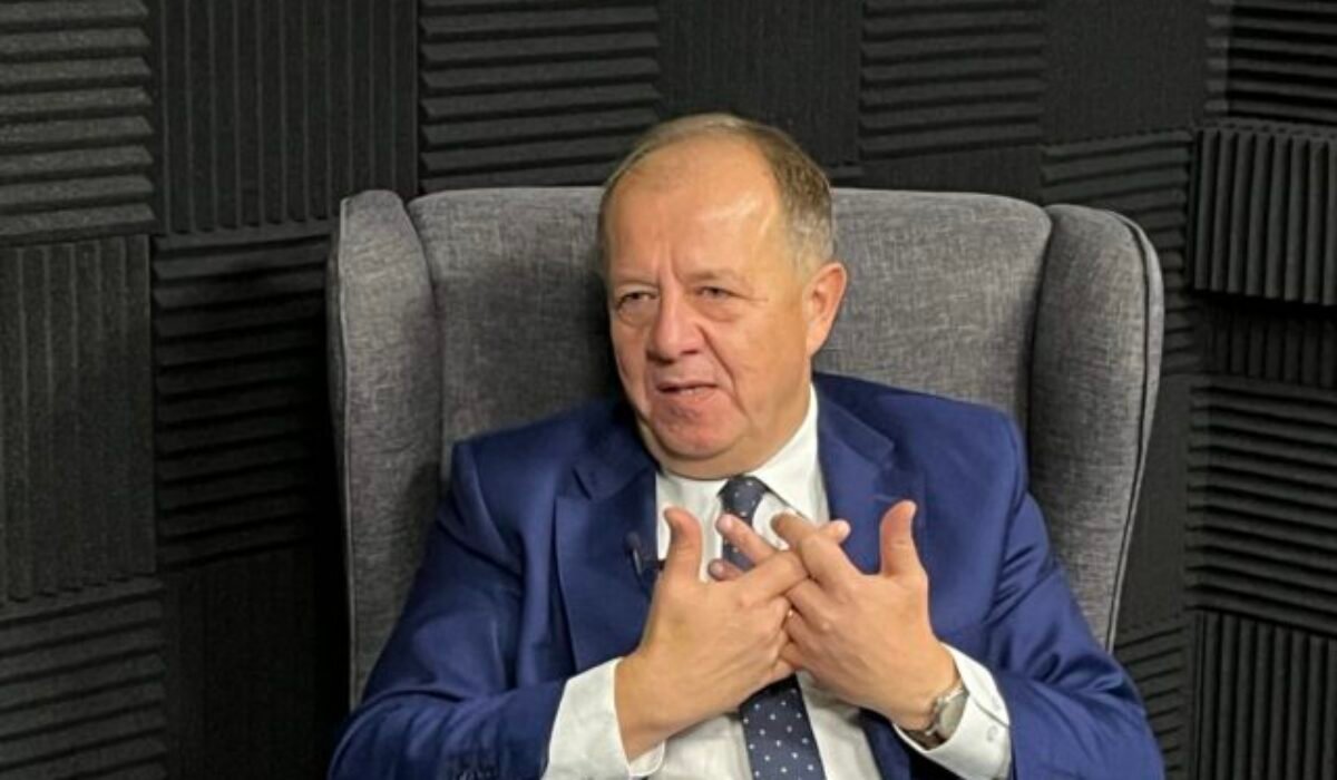 28335_img_4278-640x420.jpg Vyššie územné celky sú so súčasnými kompetenciami a financiami zbytočné, uviedol Rybníček – VIDEO