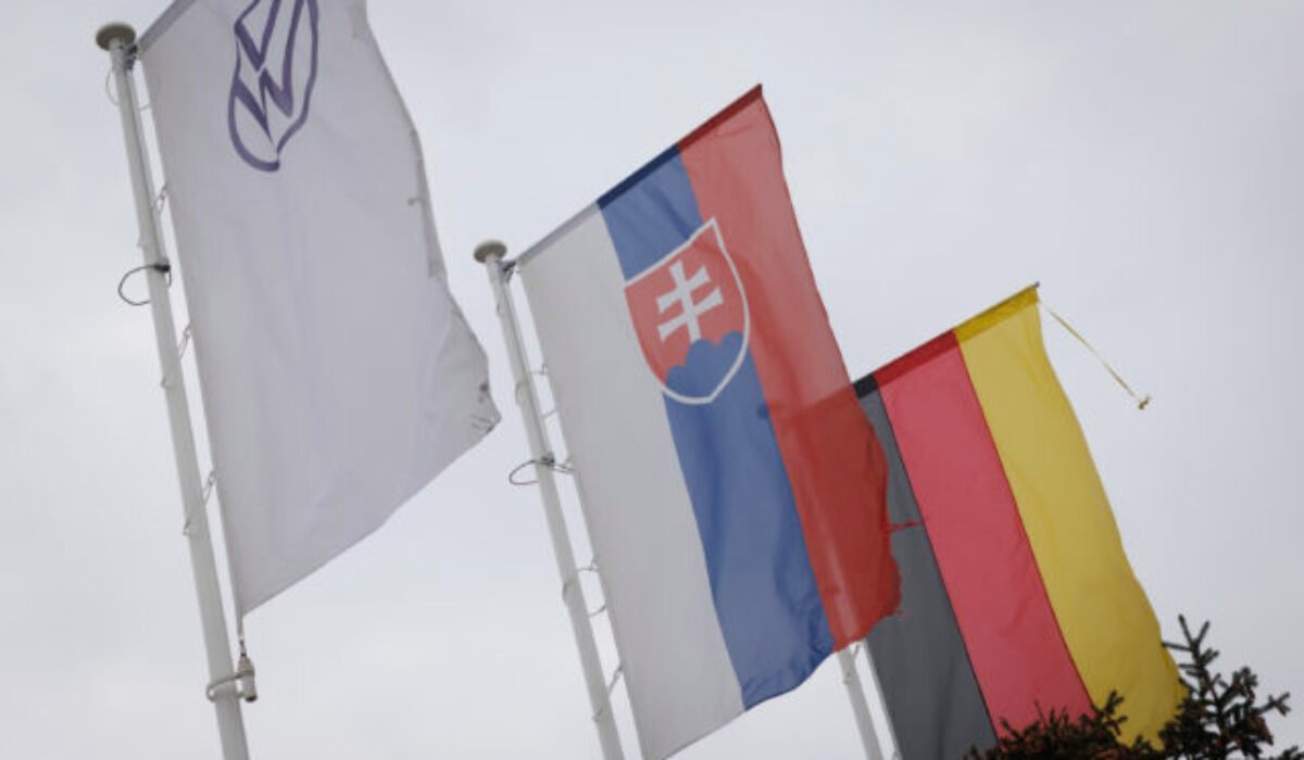 Nemecké firmy na Slovensku obmedzujú investície aj nábor zamestnancov, príčinou je neisté prostredie