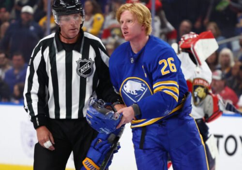 Kapitán Buffala musel z osobných dôvodov opustiť tím. Toto je dôležitejšie než hokej, vraví kouč